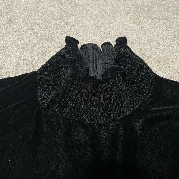 Zara Black Velvet Puff Shoulder Mini Dress - Picture 3 of 10